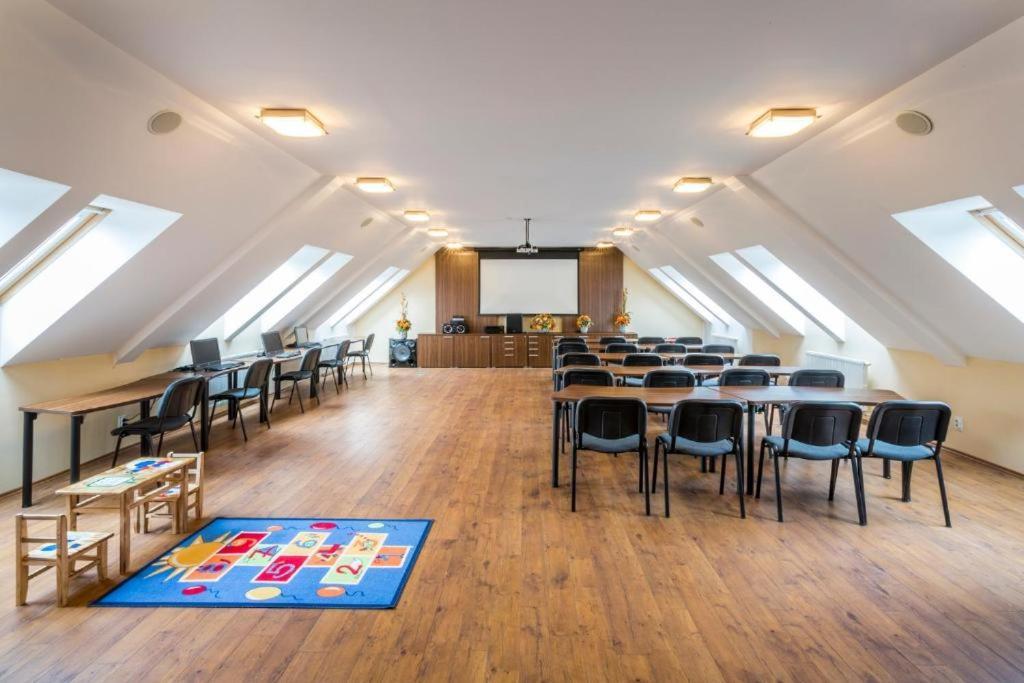 Hotel Sipox Csorba Kültér fotó