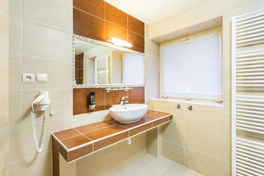 Hotel Sipox Csorba Kültér fotó